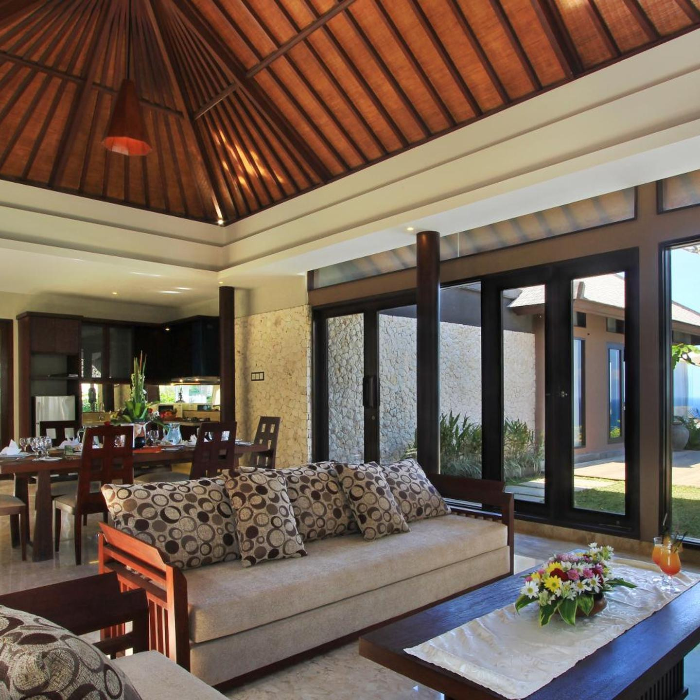 Ulu Segara Luxury Suites & Villas