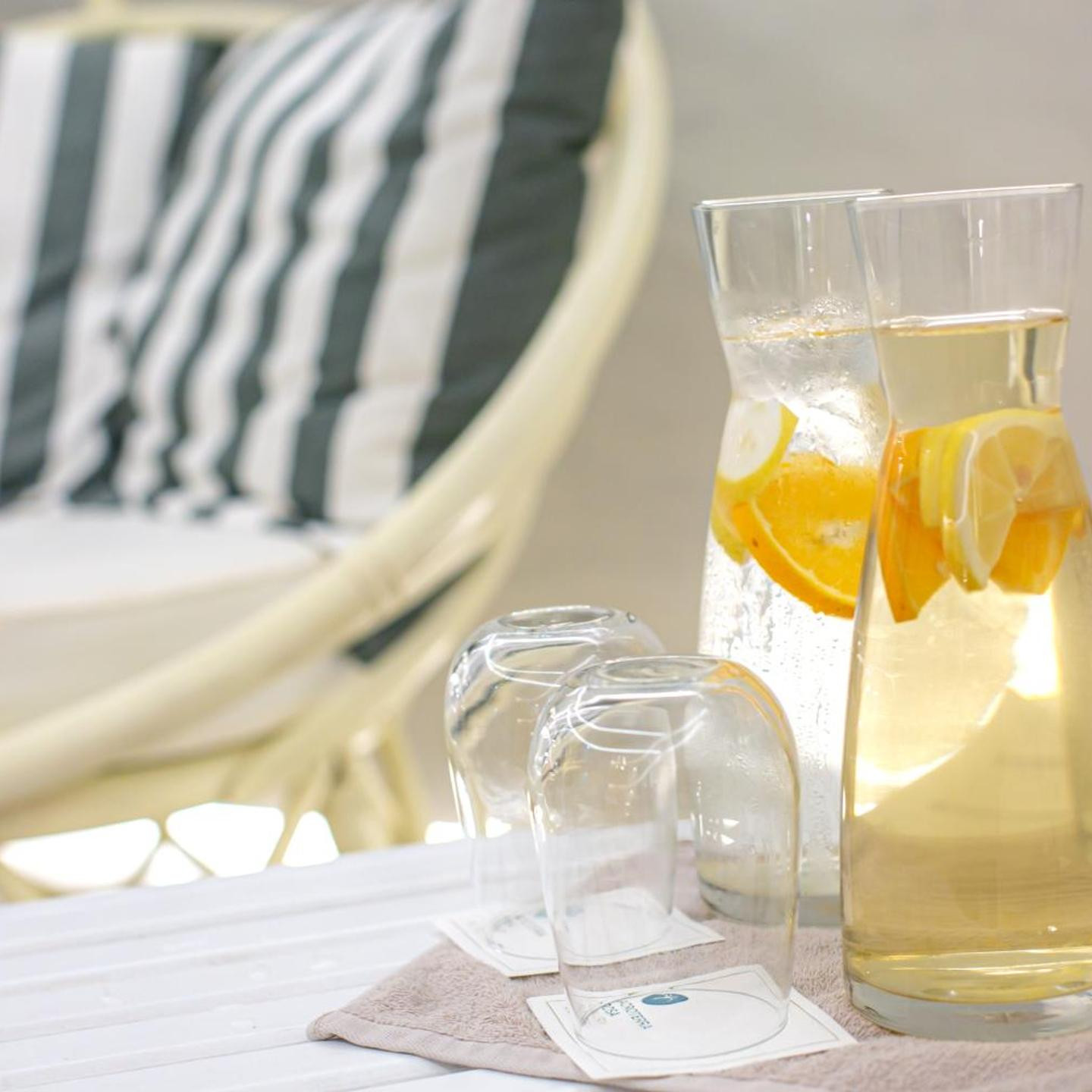 Acroterra Rosa Luxury Suites & Spa