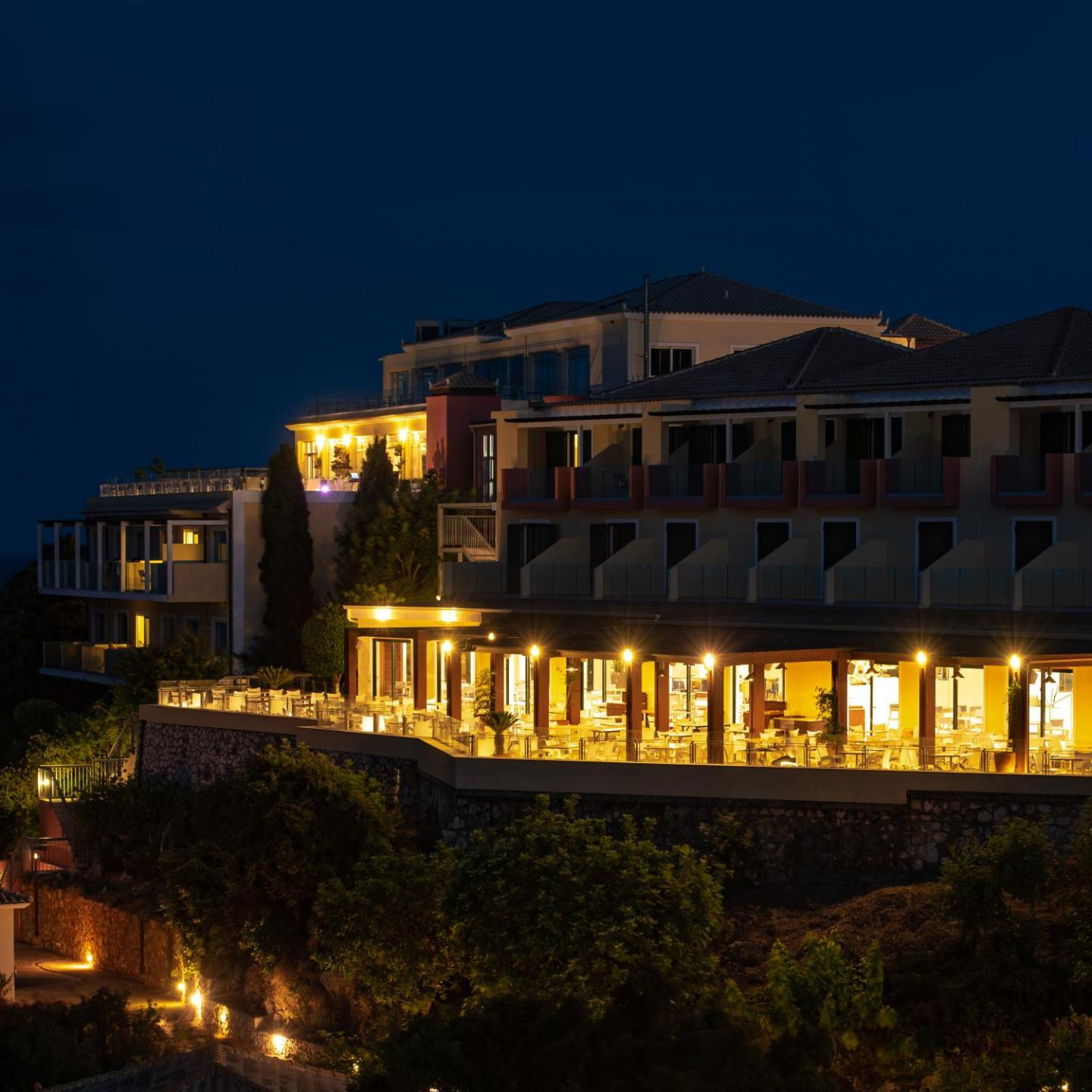 Apostolata Island Resort and Spa