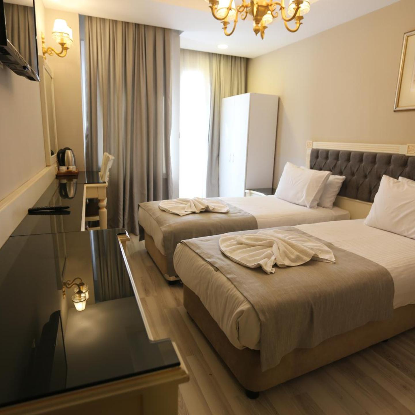 Albatros Premier Hotel