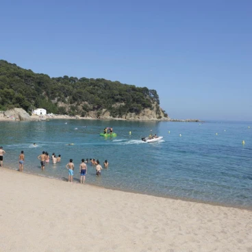 Senia Cala Canyelles Happy Camp