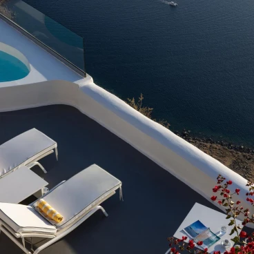 Katikies Chromata Santorini - The Leading Hotels of the World