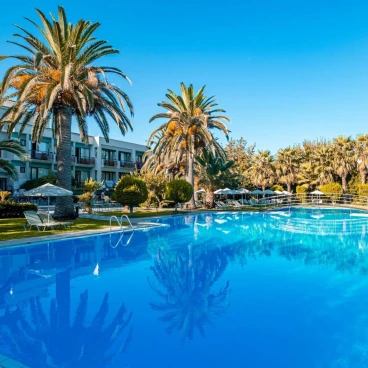May Beach Hotel