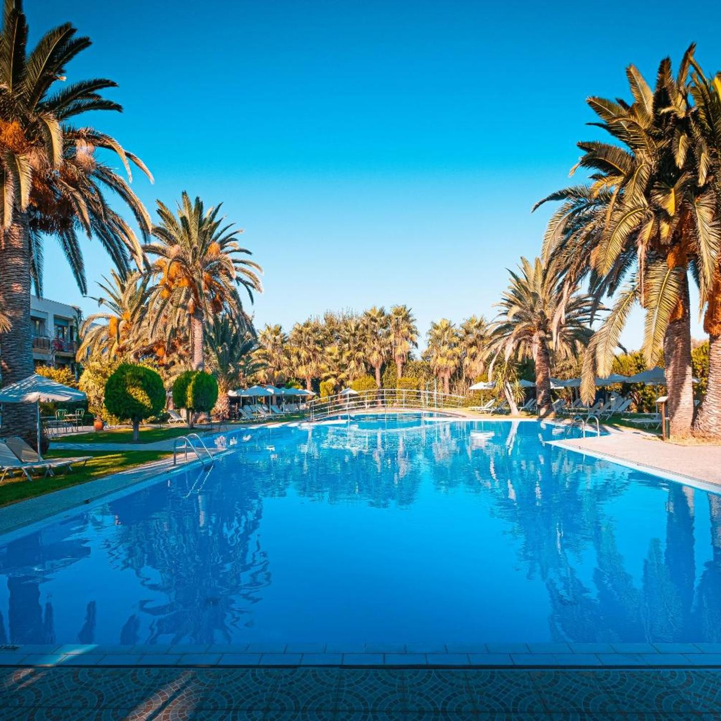 May Beach Hotel