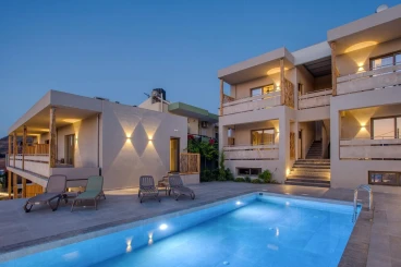 Casa D&apos;Oro Suites