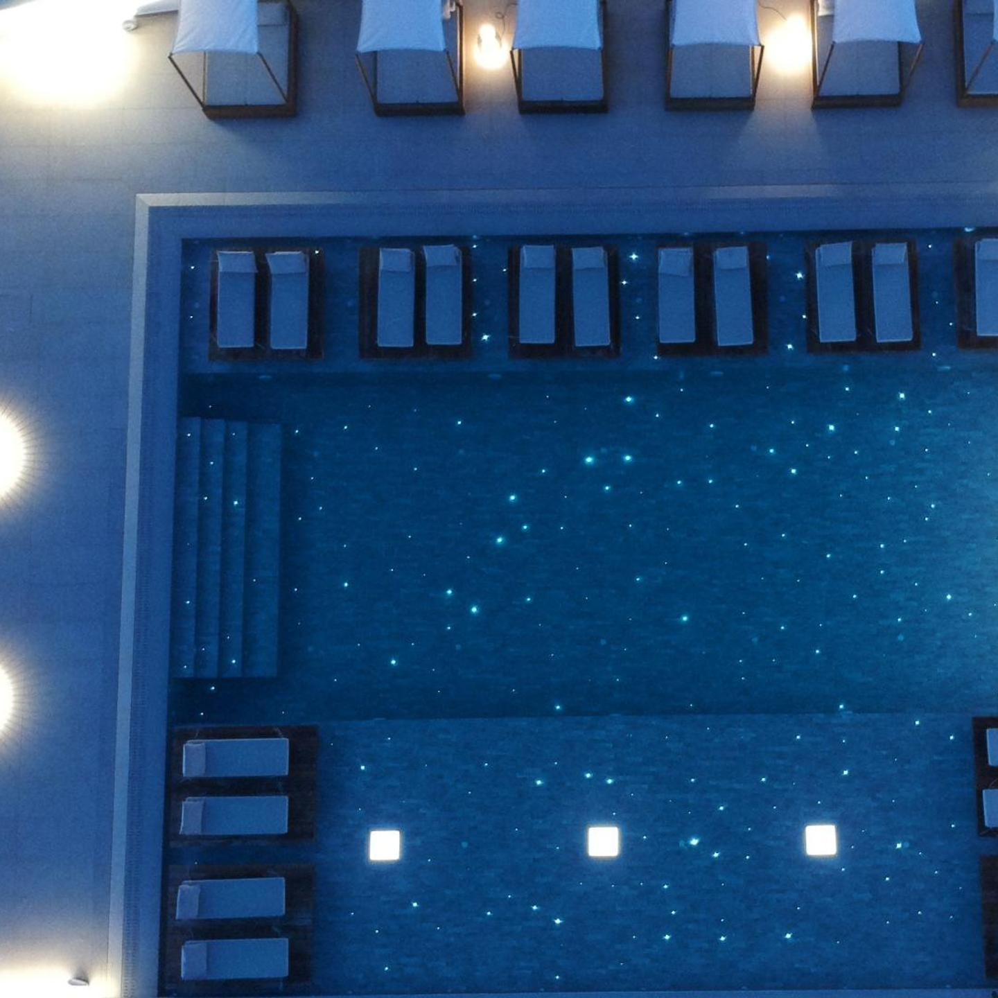 Manoulas Beach Hotel