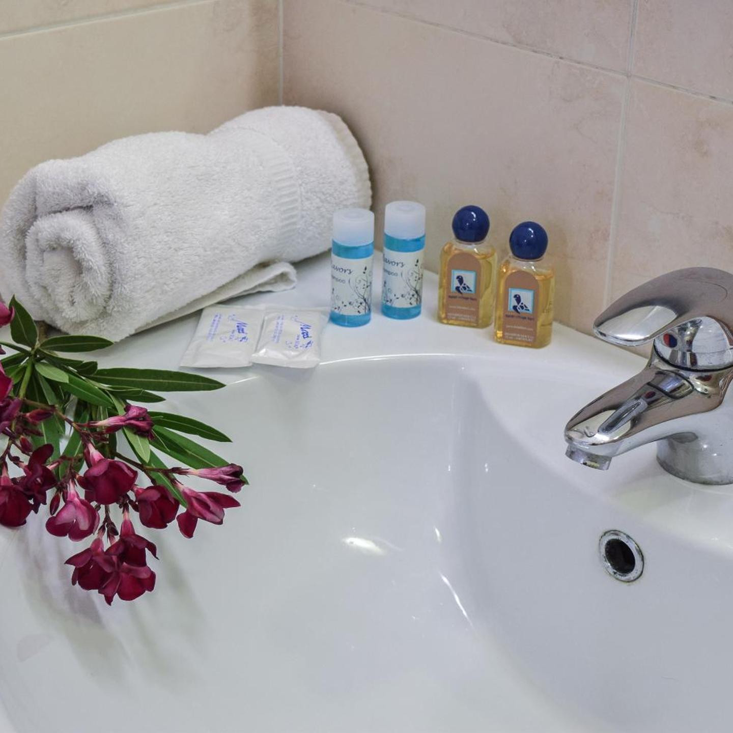 Keri Village & Spa by Zante Plaza (Adults Only)