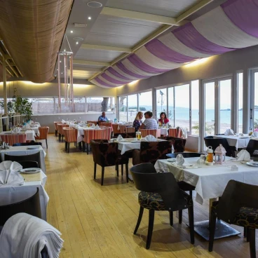 Sacallis Inn Beach Hotel