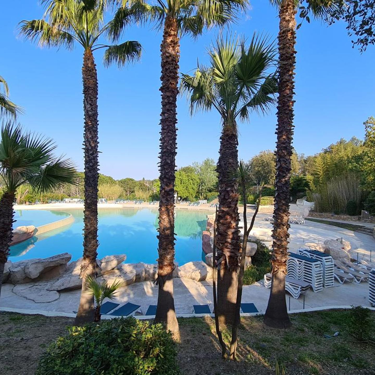 Appartement Pierre Et Vacances Residence Les Restanques Du Golfe De Saint Tropez