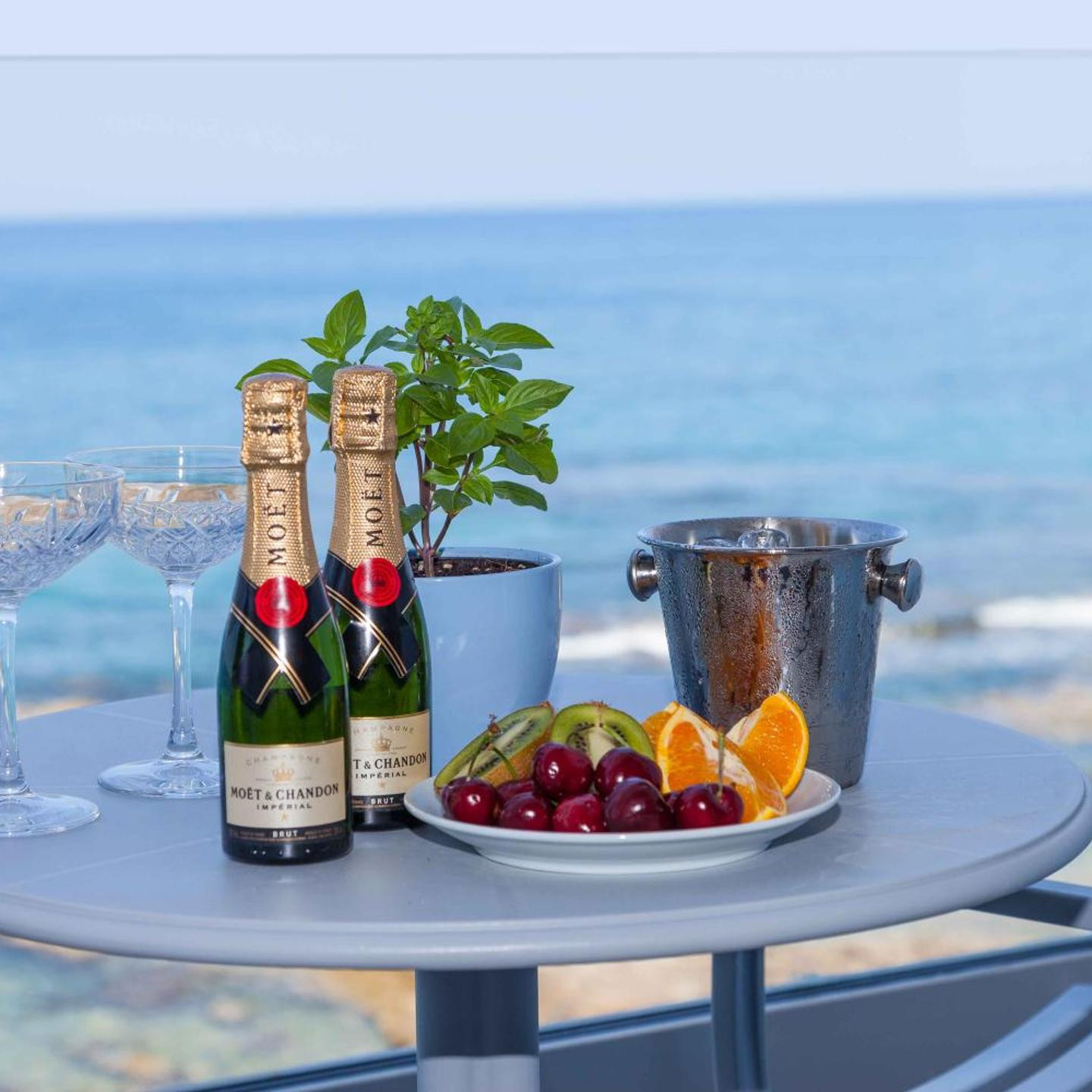 Enorme Serenity Spritz - Adults Only