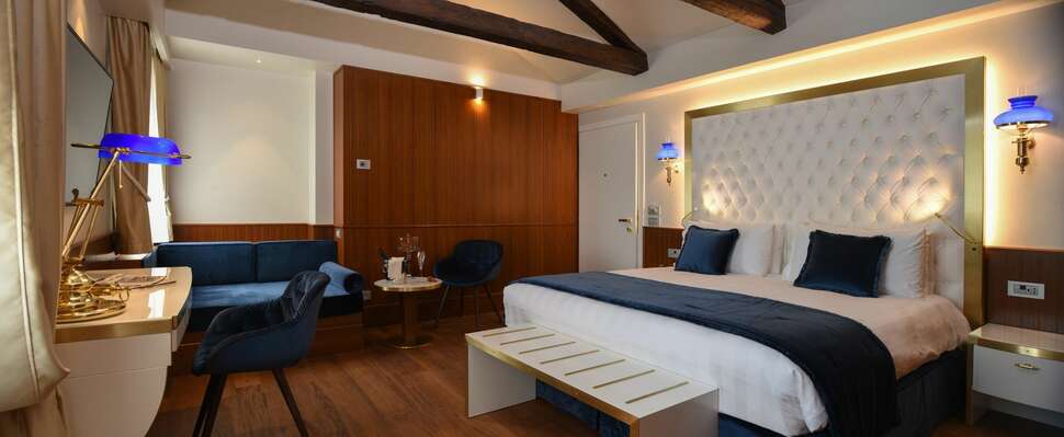 Santa Croce Boutique Hotel