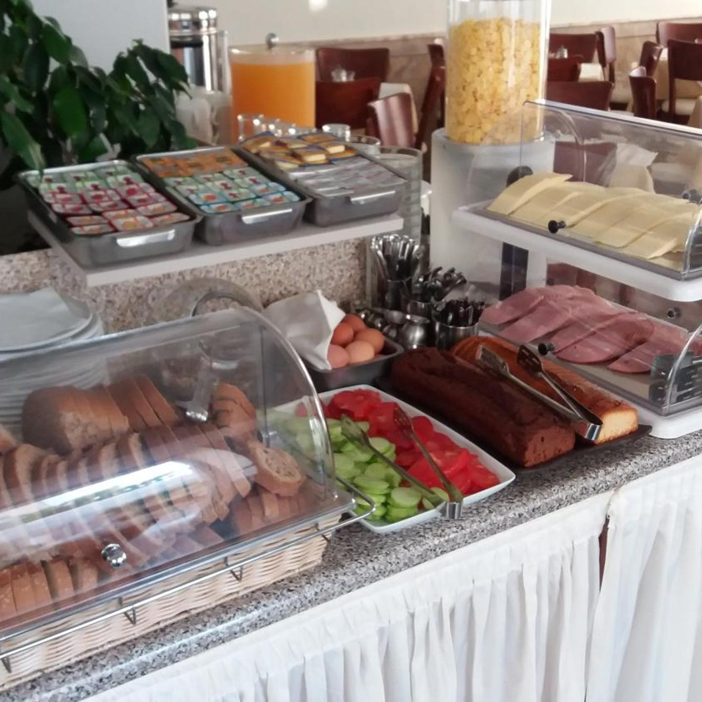 Dimitris Paritsa Hotel