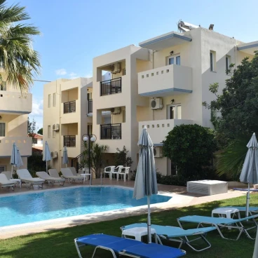 Sunshine Studios & Apartments