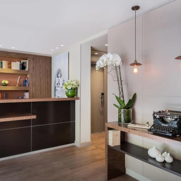 Hôtel Le Tourville by Inwood Hotels