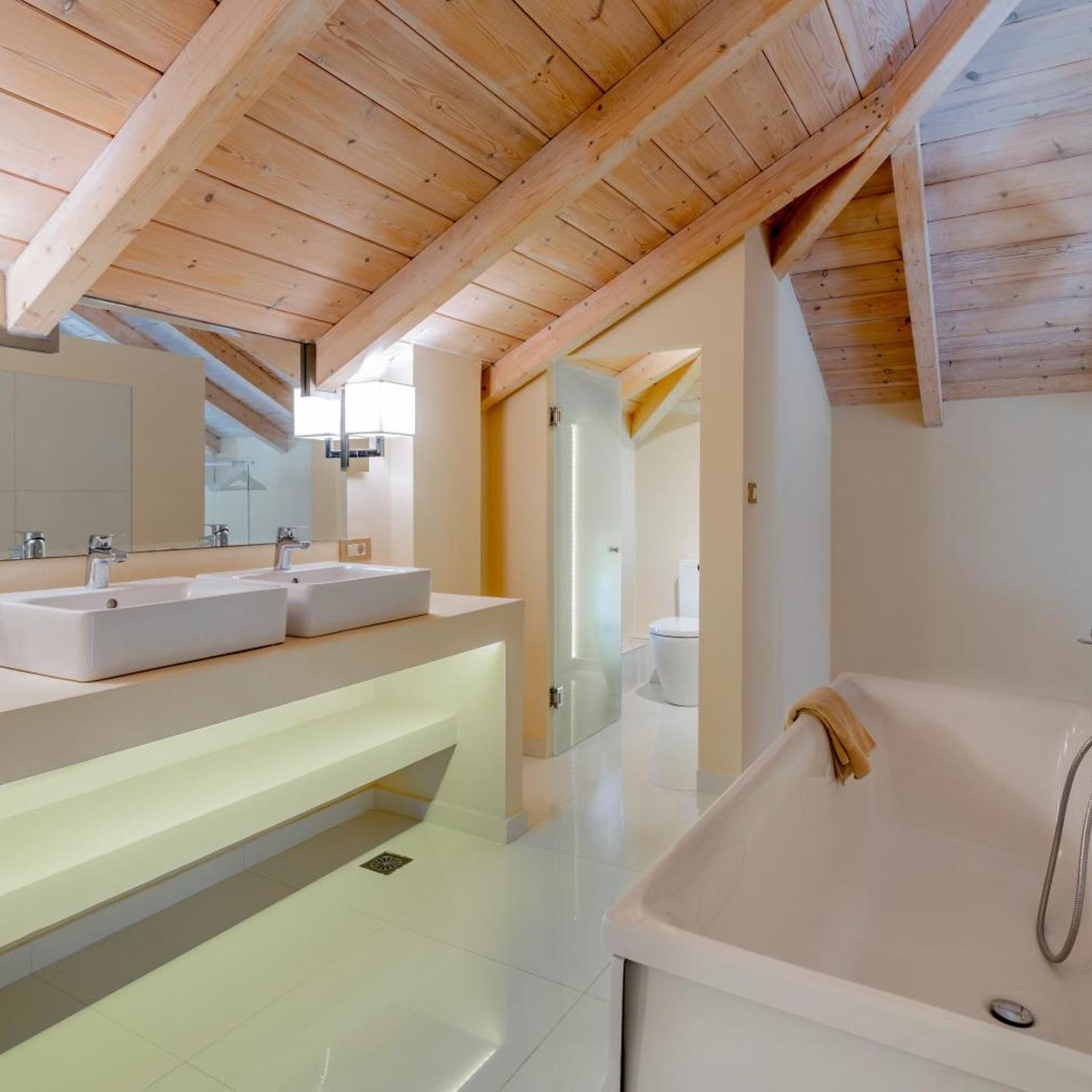 Chryssi Akti Family Villas