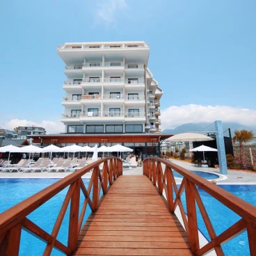 Sey Beach Hotel & Spa