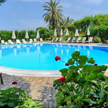 Alkyon Apartments & Villas Hotel