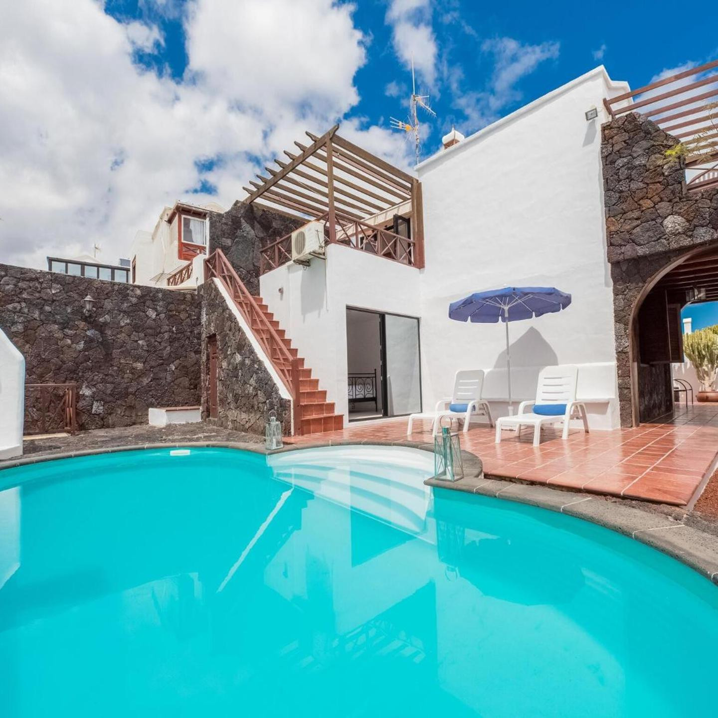 Villa Aloe with pool in Puerto del Carmen