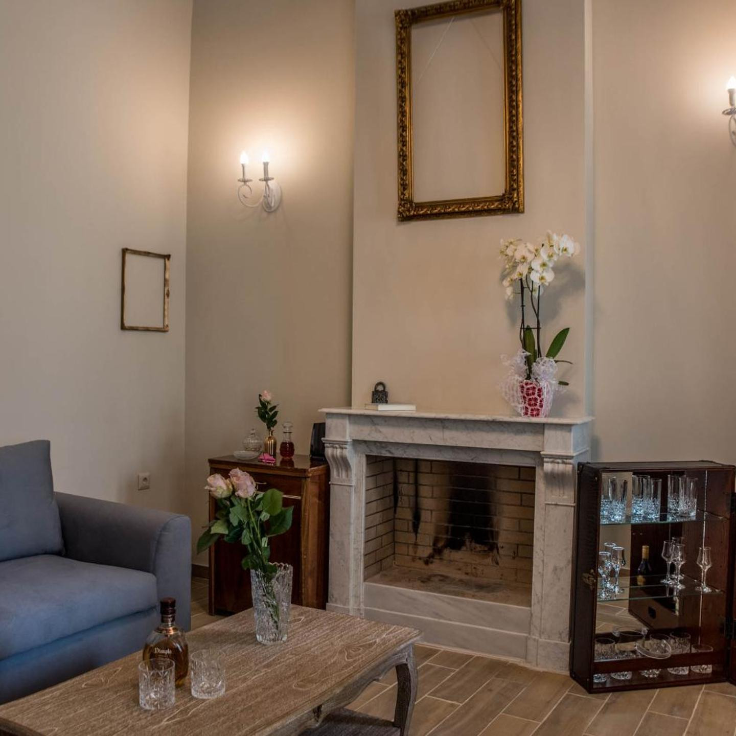 Kyria Boutique House