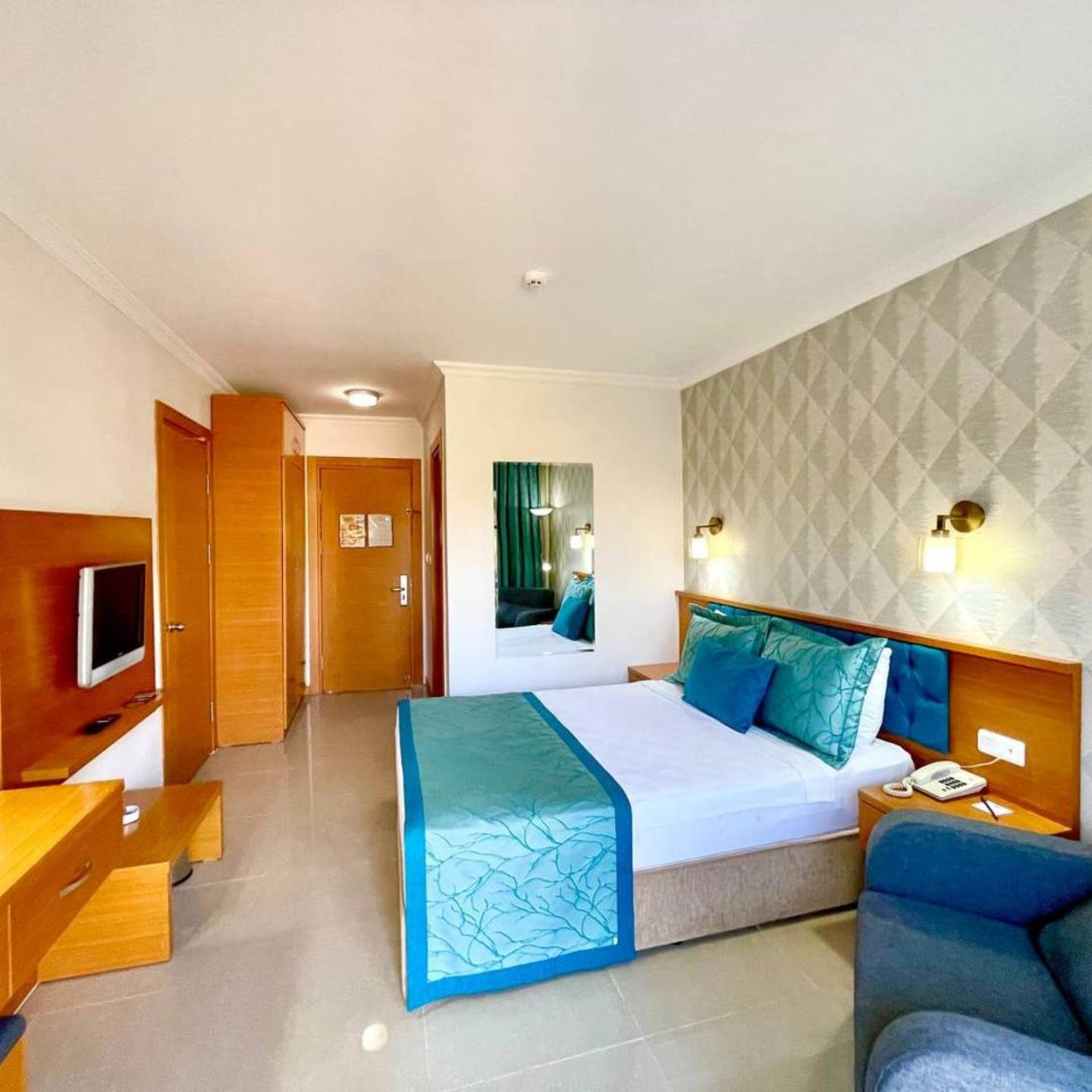 Green Forest Holiday Village