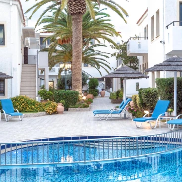 Flamingos Hotel Apartments