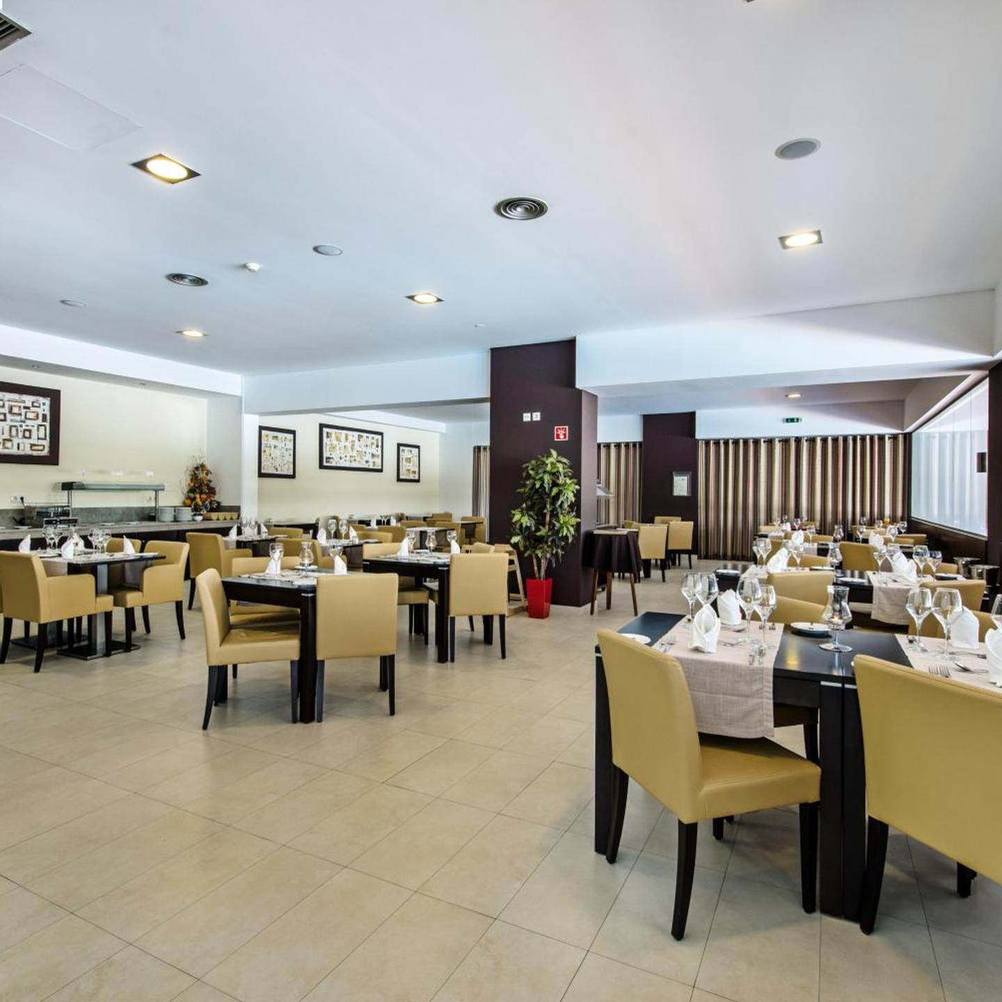 Areias Village Beach Suite Hotel