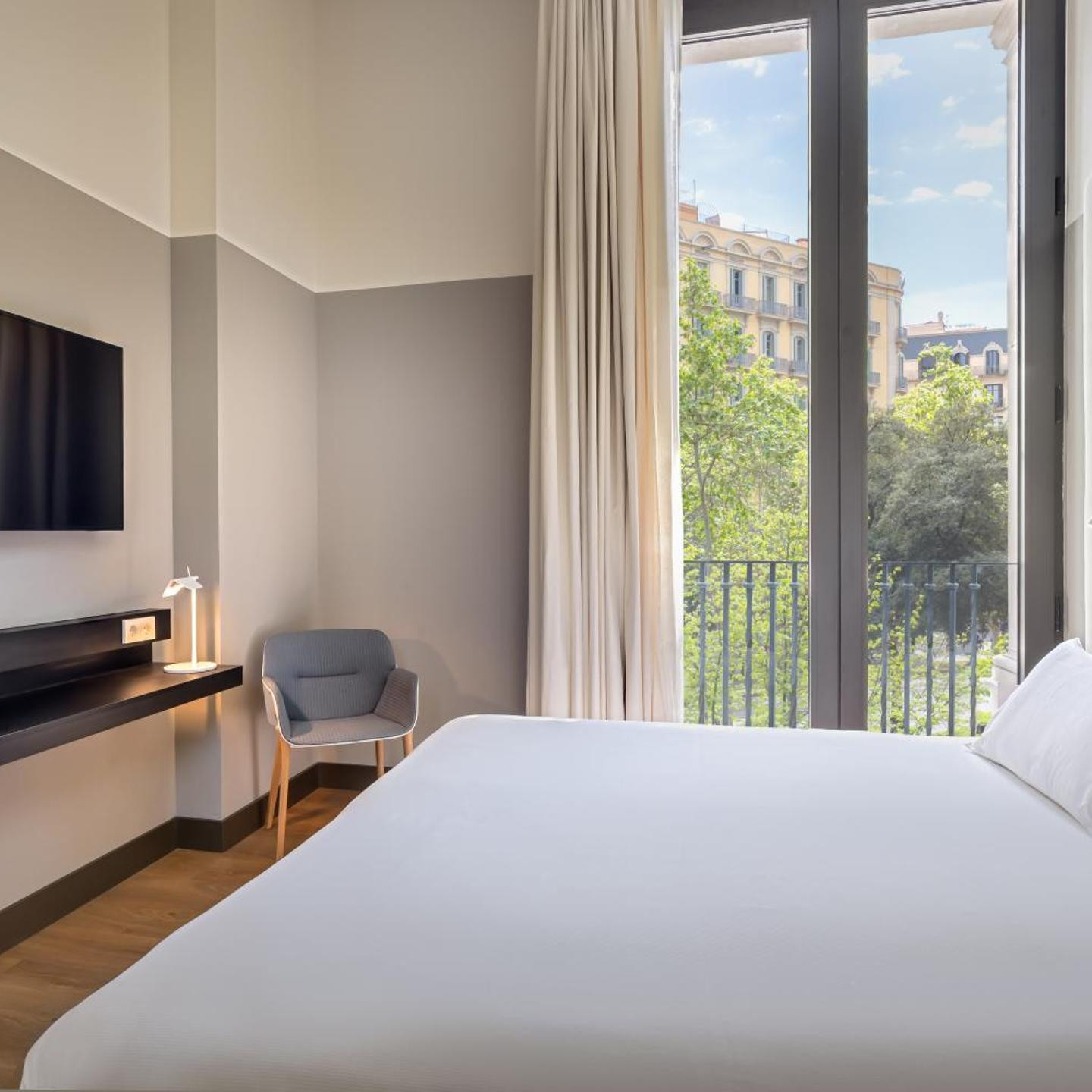 Occidental Diagonal 414