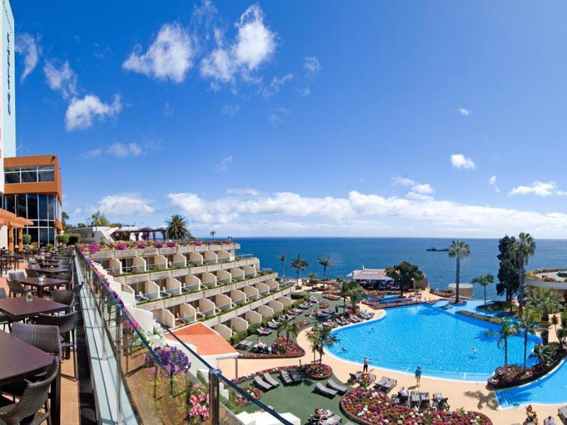 Pestana Carlton Madeira Premium Ocean Resort