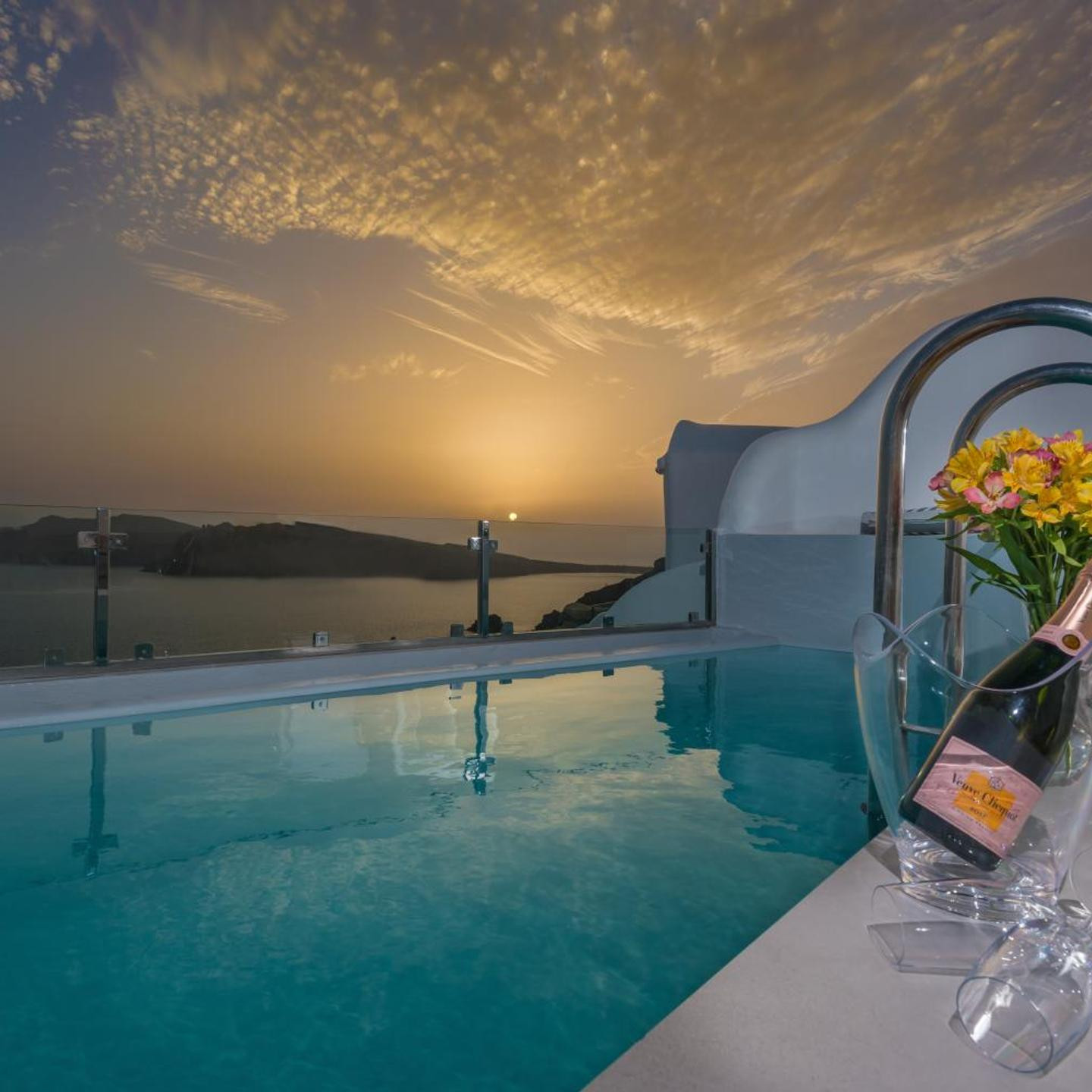 Elite Luxury Suites