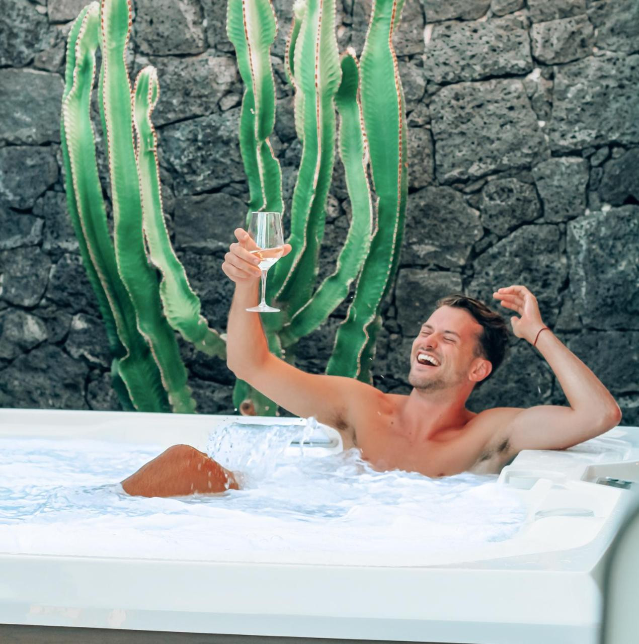 Hyde Park Lane Villas