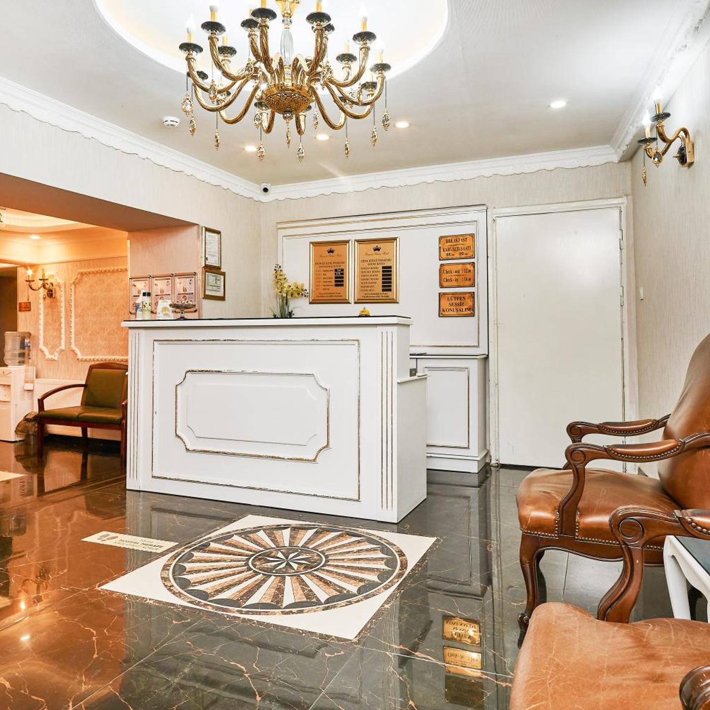 Beyazit Palace Hotel & Cafe Restaurant