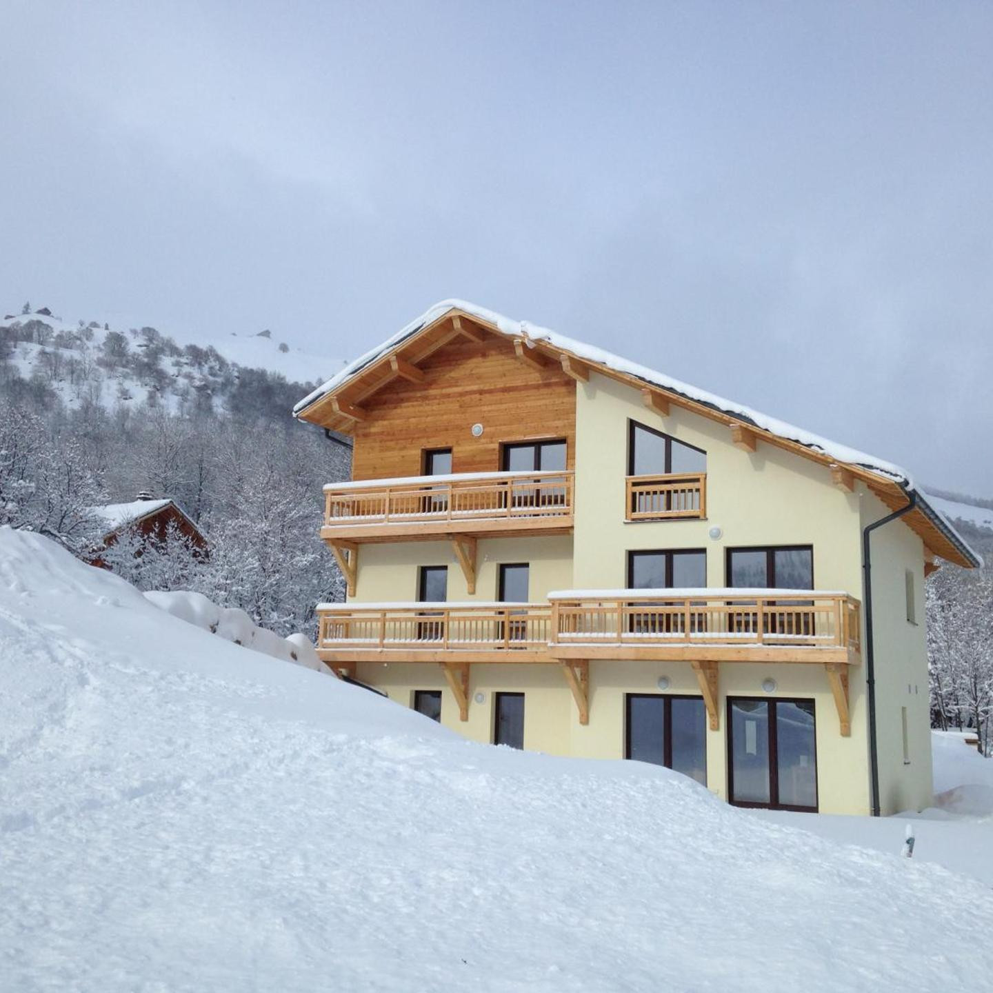 Les Chalets Du Grand Galibier