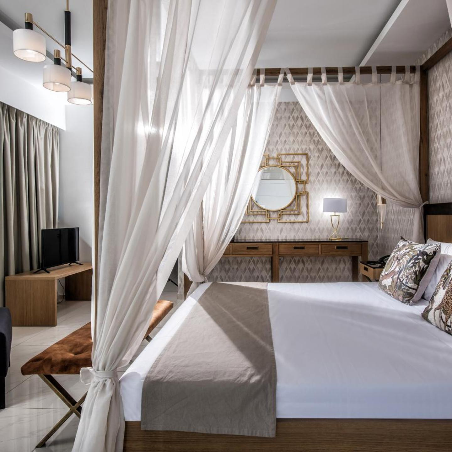 Hotel Matheo Villas & Suites