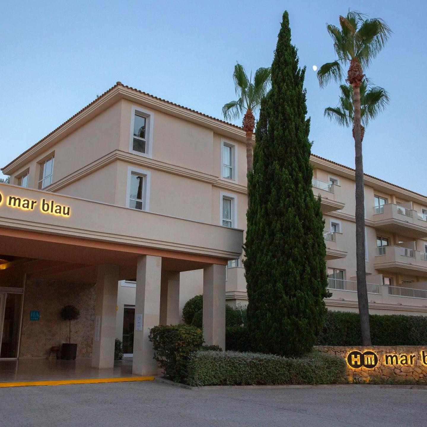 HM Mar Blau