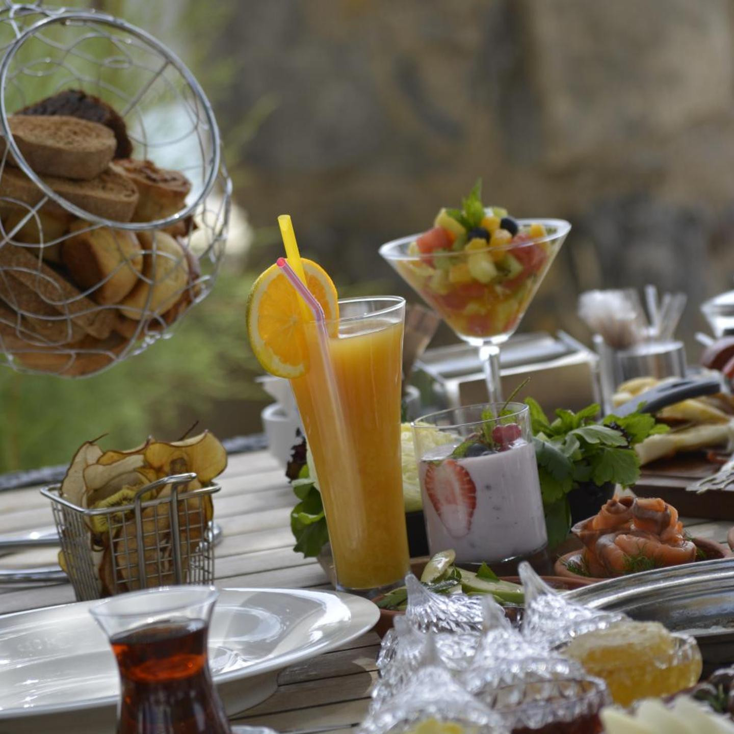 Azka Hotel