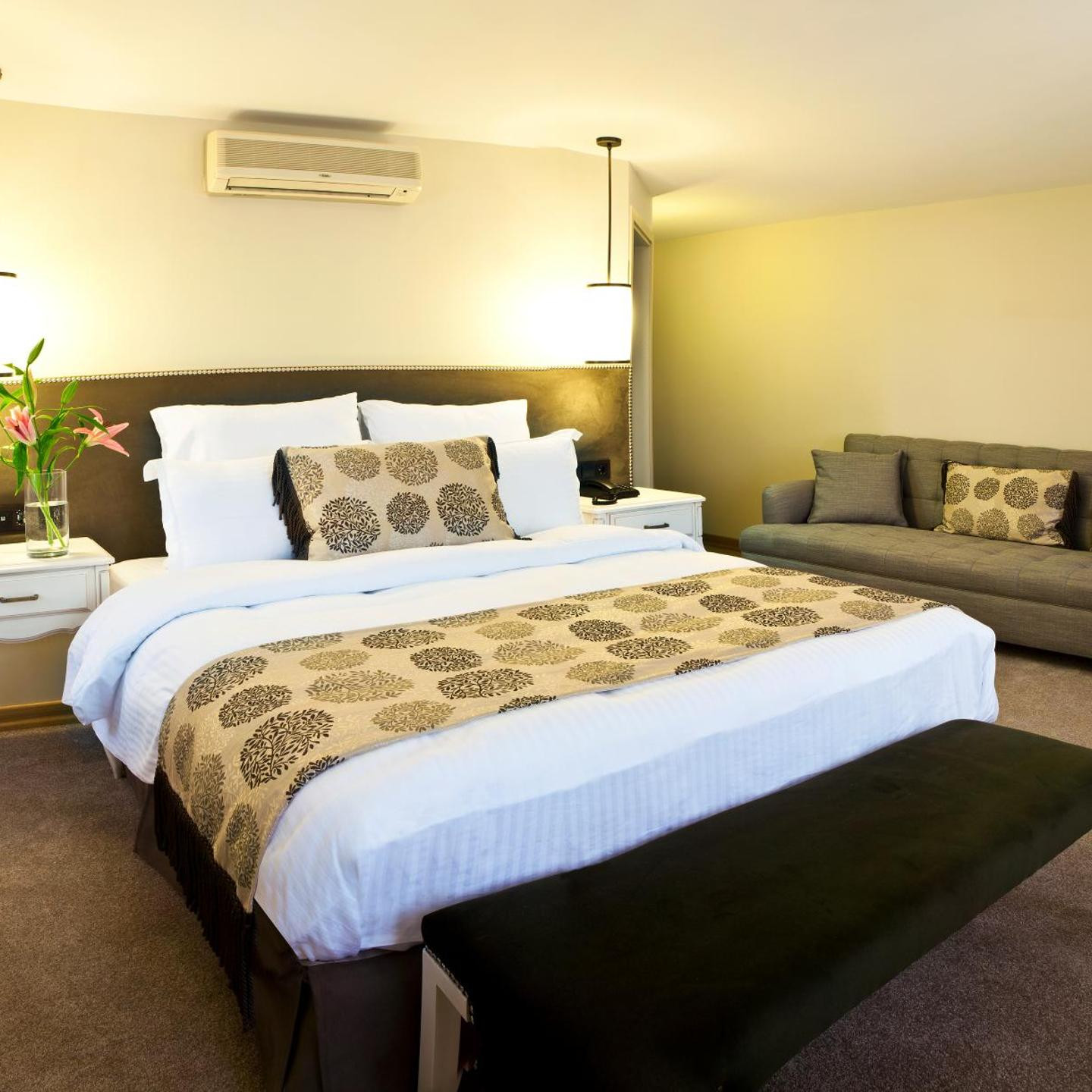 Taximtown Hotel