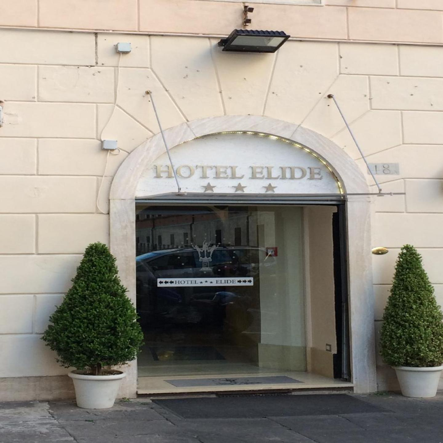 Hotel Elide