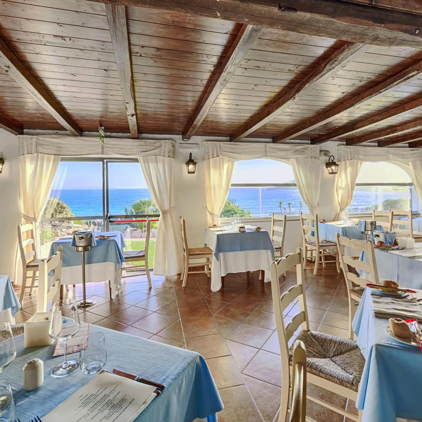 COLONNA GRAND HOTEL CAPO TESTA, a Colonna Luxury Beach Hotel, Santa Teresa Sardegna