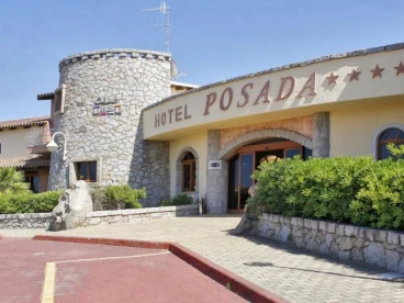 Hotel Club Esse Posada Beach