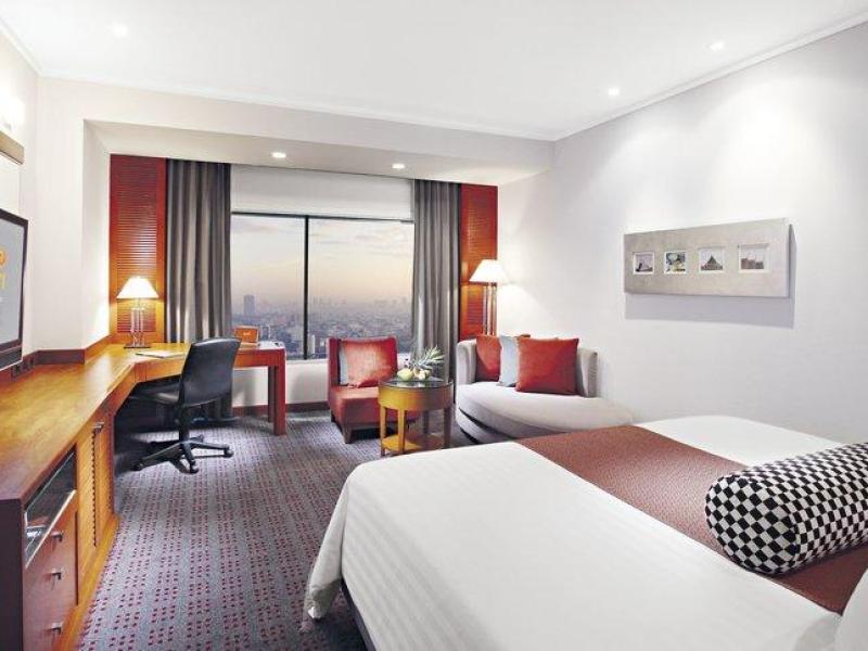Hotel Amari Watergate