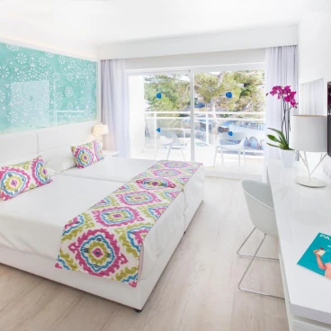 Grupotel Ibiza Beach Resort - Adults Only