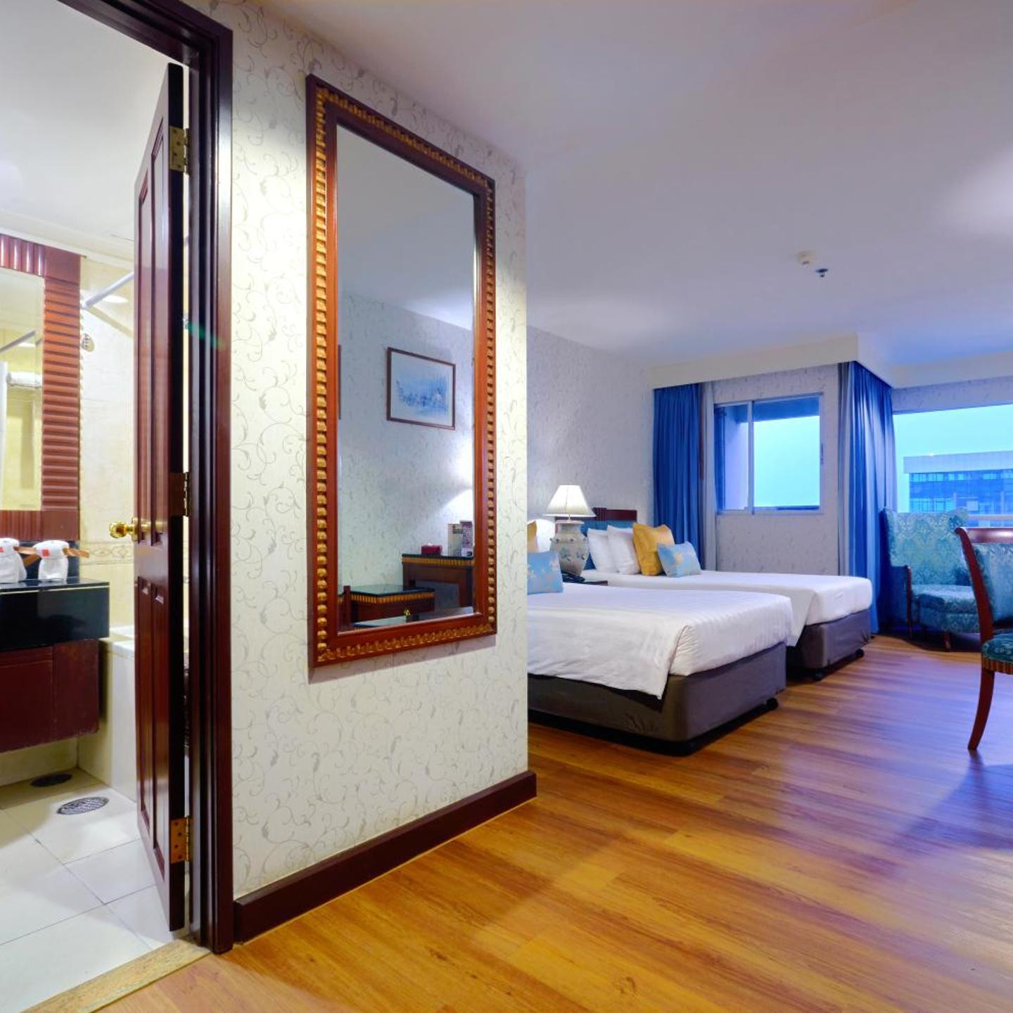 Prince Palace Hotel Bangkok - SHA Extra Plus