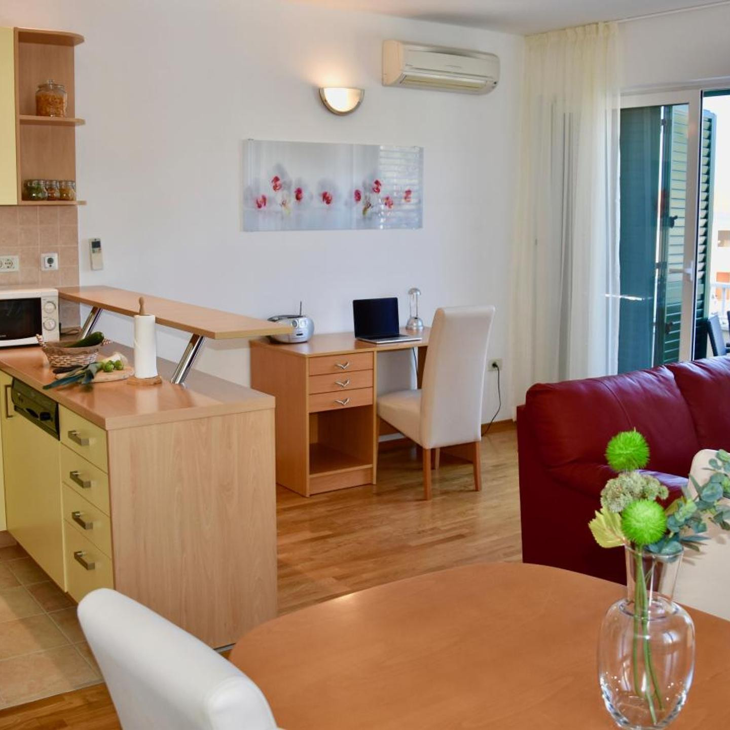 Pervanovo Apartments with Free Parking