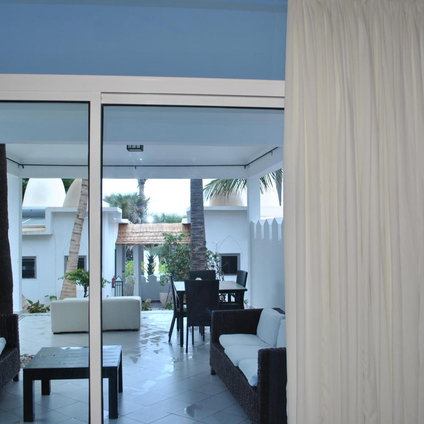 Coco Ocean Resort & Spa