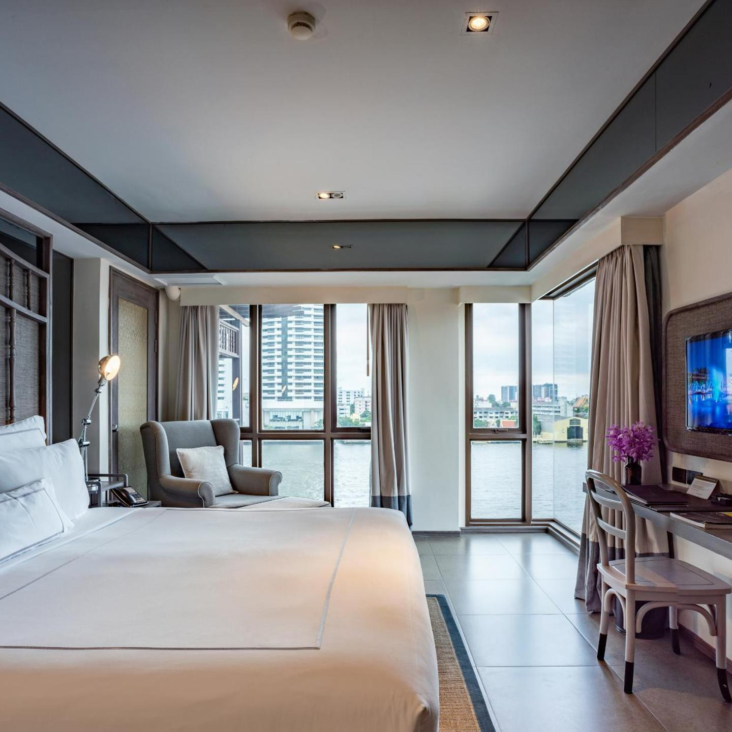 Riva Surya Bangkok - SHA Extra Plus