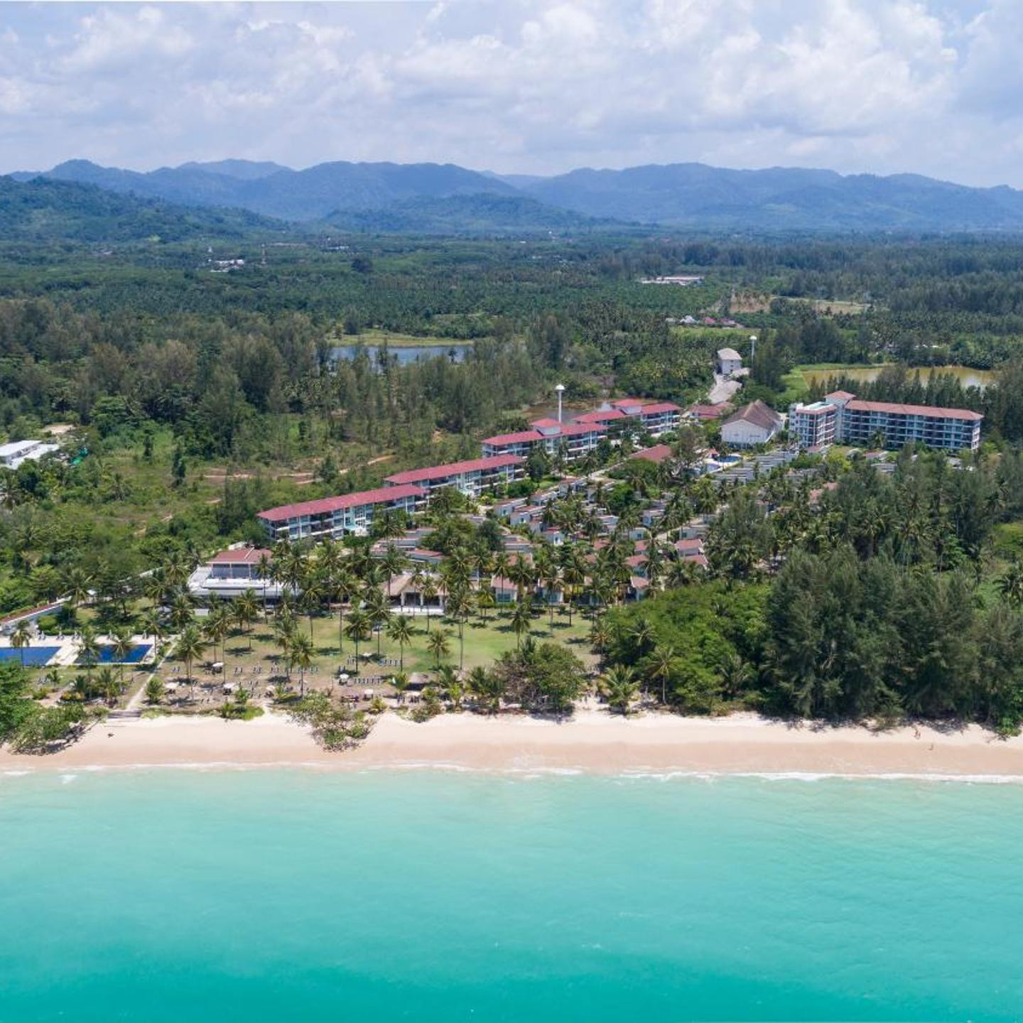 Kantary Beach Hotel Villas & Suites