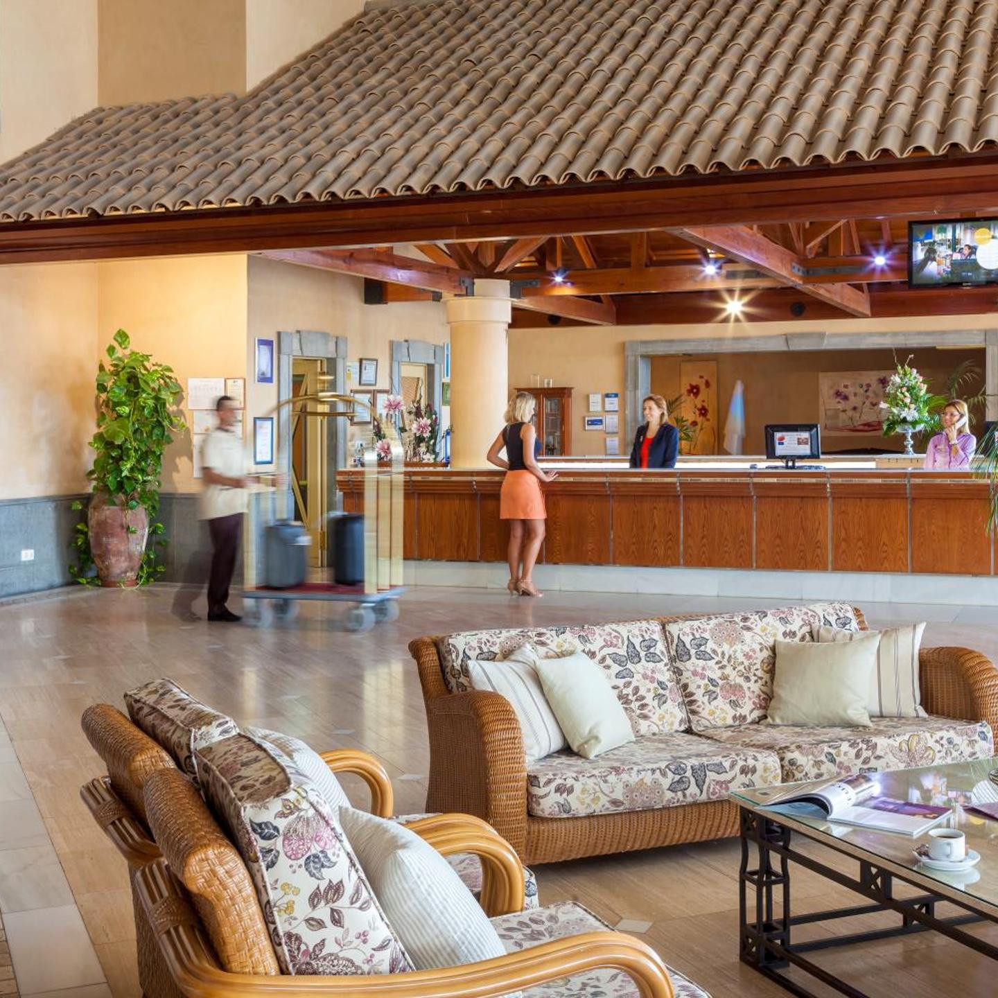 GF GRAN COSTA ADEJE*****