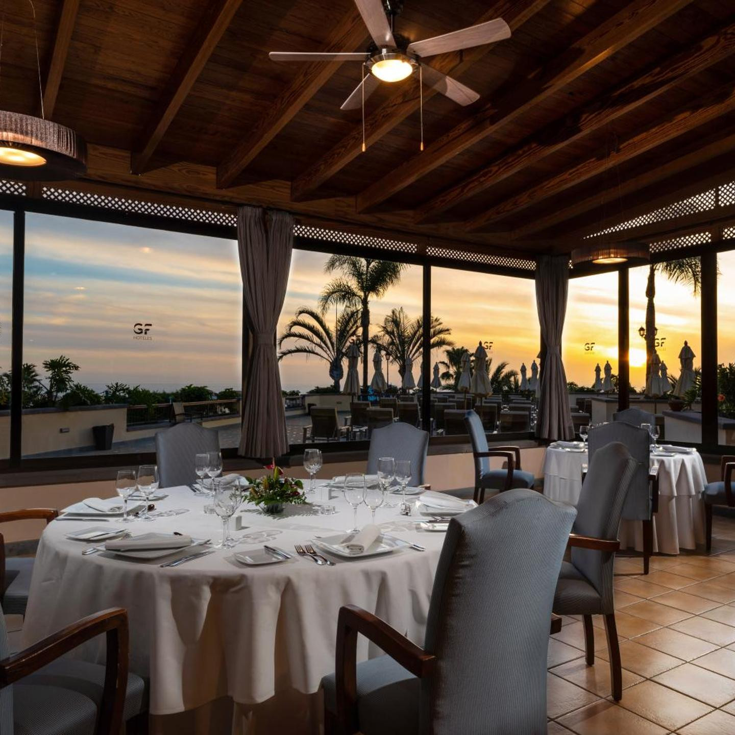 GF GRAN COSTA ADEJE*****