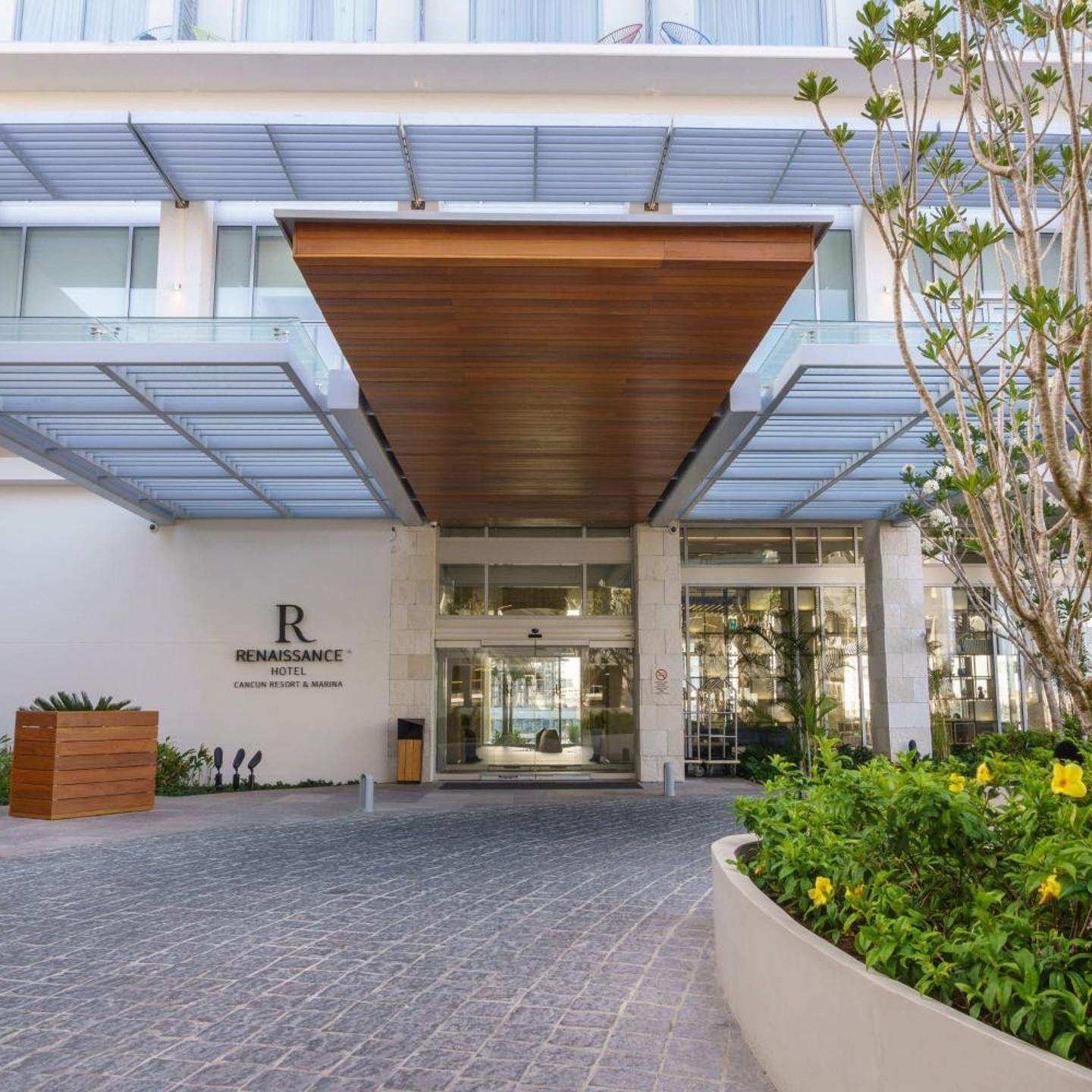 Renaissance Cancun Resort & Marina