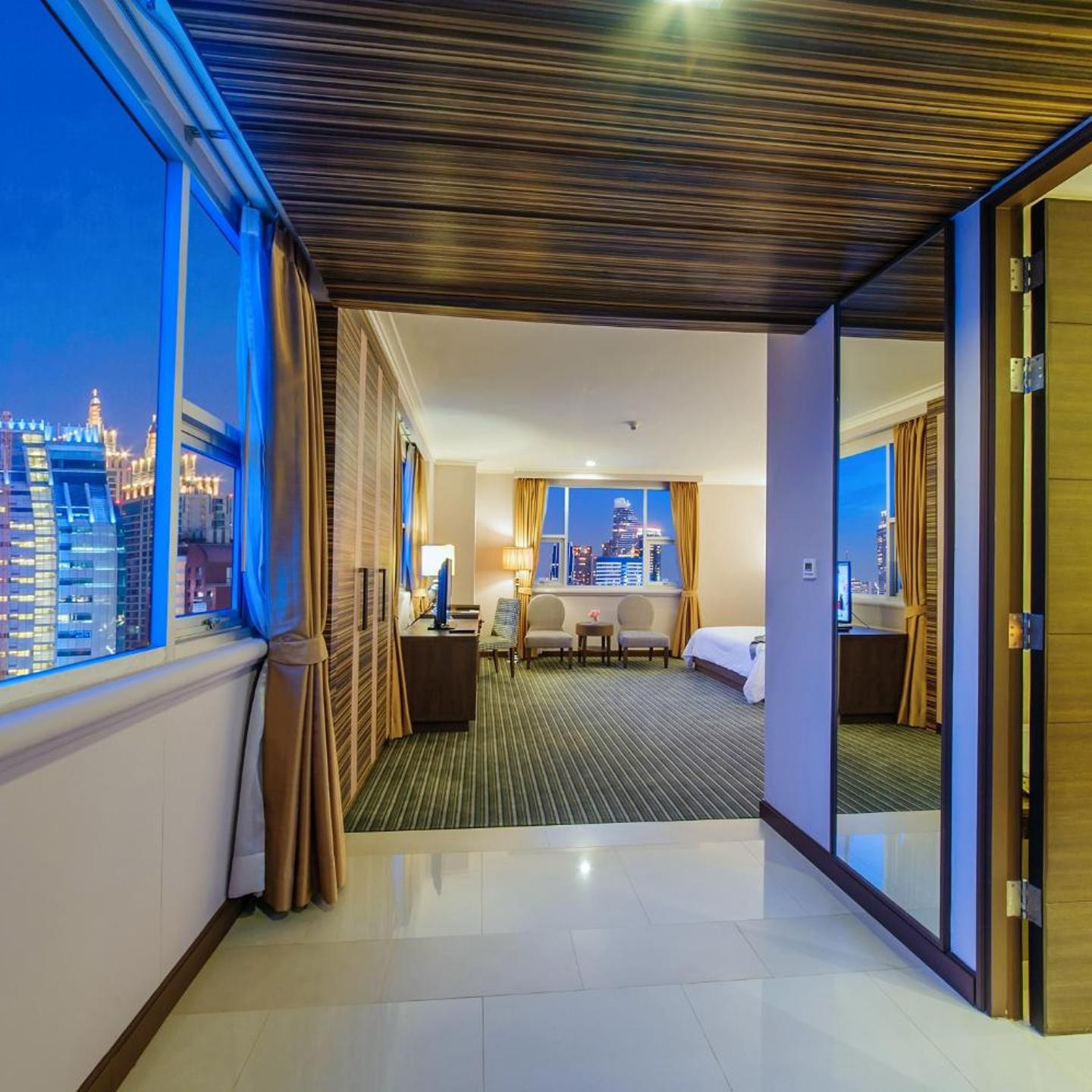 The Berkeley Hotel Pratunam - SHA Extra Plus